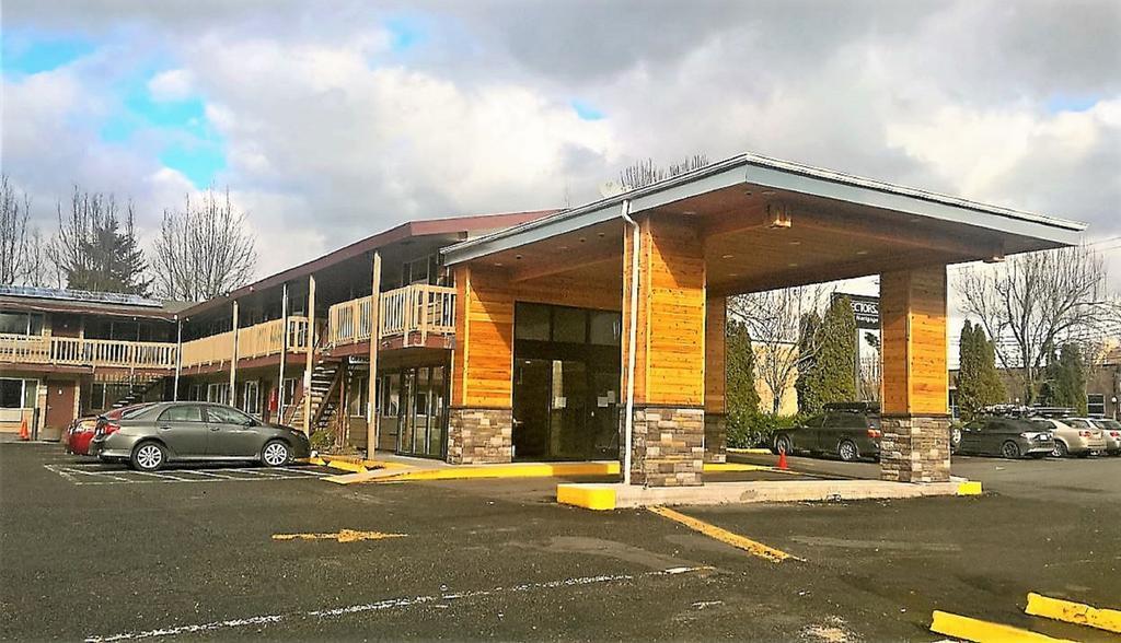 Banfield Motel Portland Exterior photo