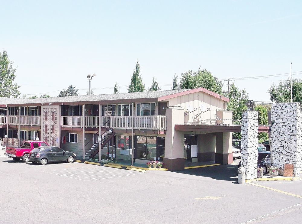 Banfield Motel Portland Exterior photo